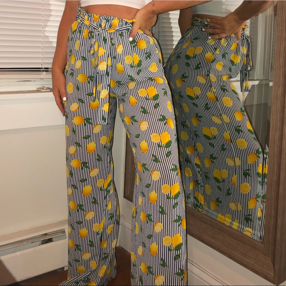 Lemon striped pants